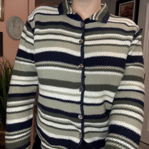 Vintage Reba Rose Button Up Sweater - Picture 2 of 9